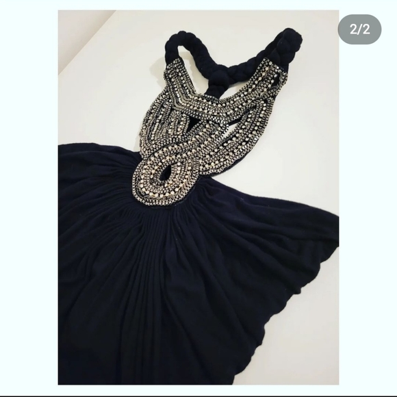 Detailed black top - Picture 2 of 2